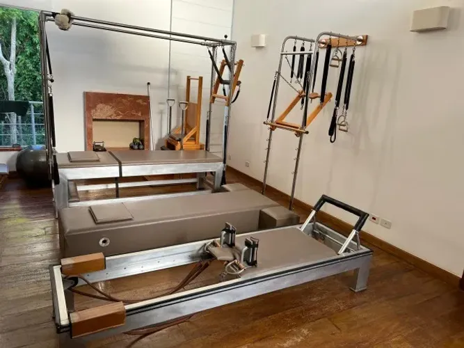 Quatro Equipamentos de Pilates