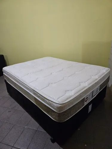 Cama box baú casal com colchão (marca King Star)