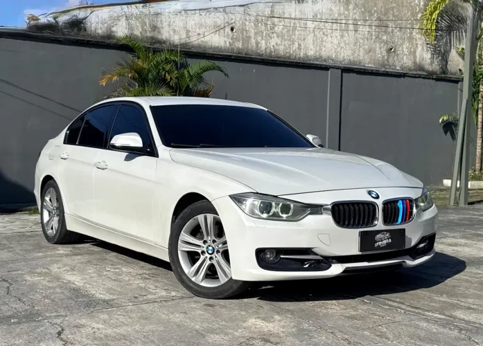 BMW 320I A Modern/sport TB 2.0/a.flex 16V 4P 2013