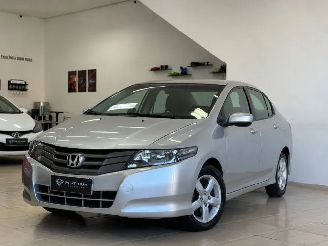 Honda City Sedan LX 1.5 Flex 16V 4P Aut. 2011