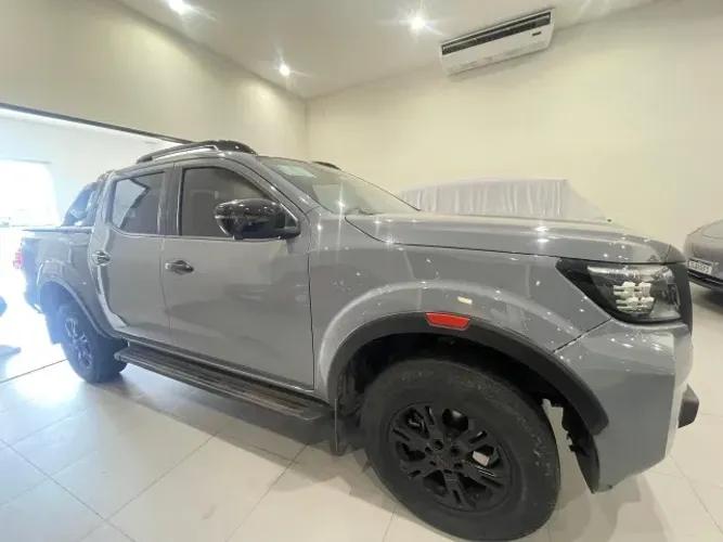 Nissan Frontier Pro4x CD 4X4 2.3 Bi-TB Die. AUT 2025