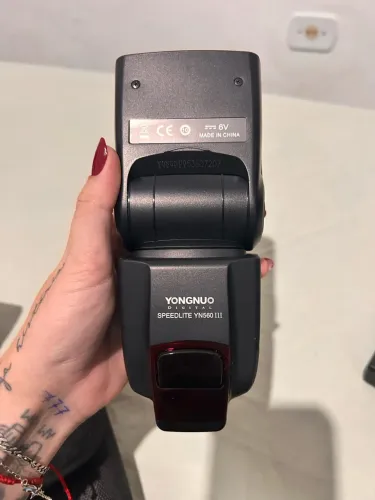 Flash para Câmera YONGNUO SPEEDLITE YN560 |||
