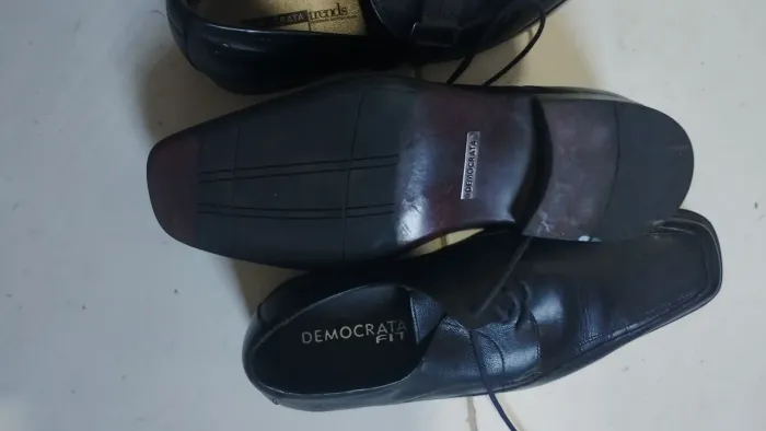 Sapatos pouco usado