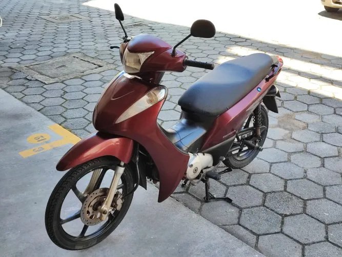 Vendo Honda Biz EX 125 2011/2012
