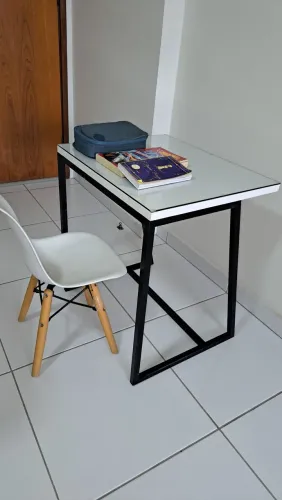 Mesa e cadeira de estudos infantil
