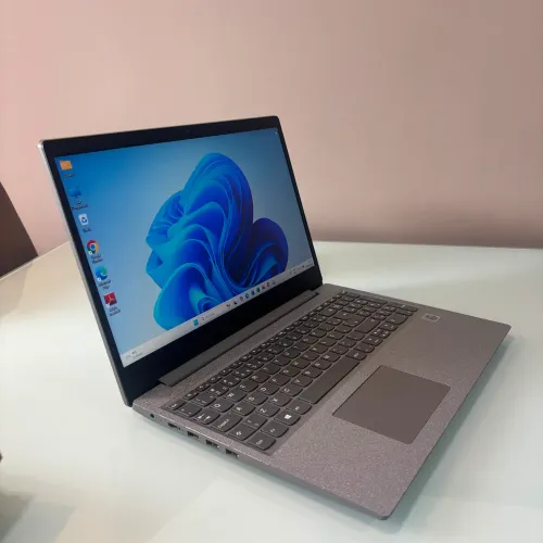 Notebook Lenovo Core i5 8ª 8GB DDR4 SSD 500GB Windows 11 Bateria Excelente