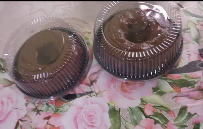 Bolo de chocolate com calda