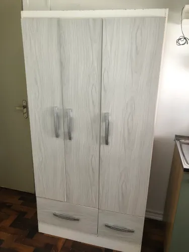 Armário 3 portas