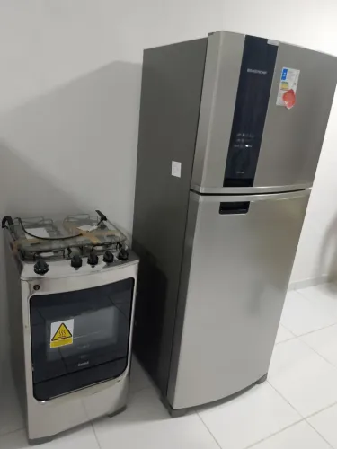 GELADEIRA E FOGAO NOVOS COM GARANTIA