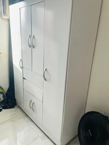 Guarda roupa solteiro