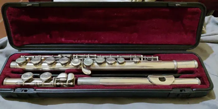 FLAUTA TRANSVERSAL YAMAHA F100SII