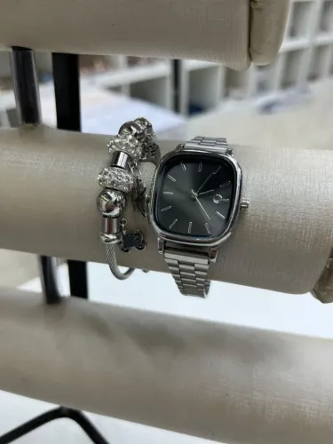 Relógio feminino em inox prata designer Blogueirinha