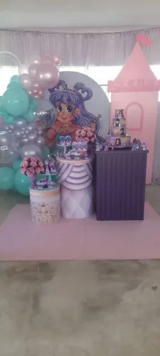 Decoração de festa princesas $350,00
