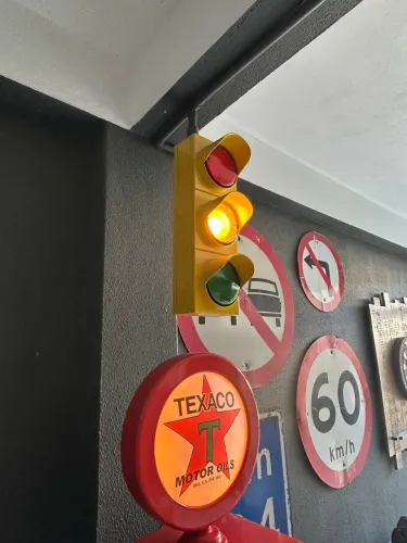 Réplica semáforo sinal 