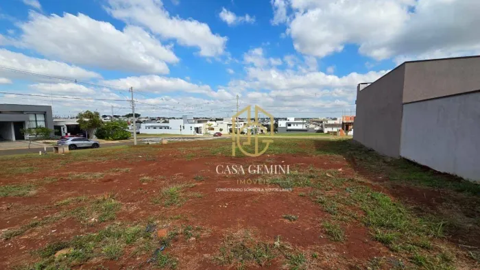 Terreno à venda, 330 m² por R$ 700.000 - Parque Brasil 500 - Paulínia/SP