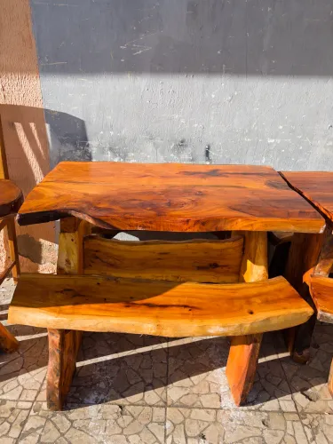 Mesa de Jaqueira - Nova