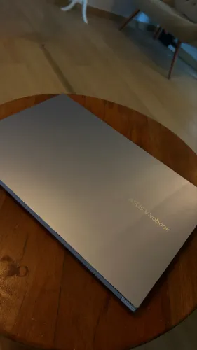 Vendo notebook asus vivobook