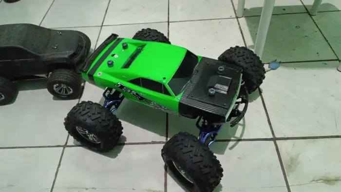 Chassi Tmaxx modificada