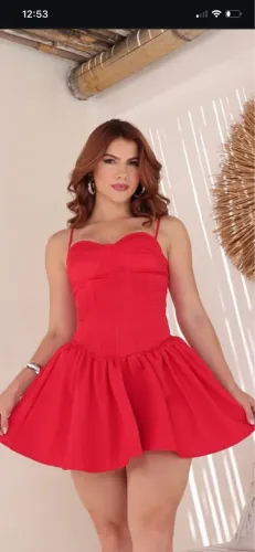 Vendo vestido igual da foto porém preto novo tamanho 38