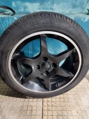 5 Rodas Girus Racing GR-320 Aro 15 4x100 + Pneus - Rodas de Época