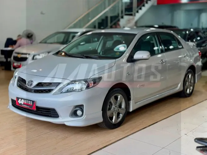 Toyota Corolla XRS 2.0 Flex 16V Aut. 2014