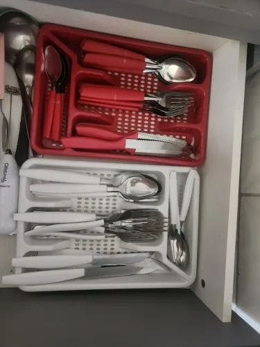 Talheres e itens de cozinha