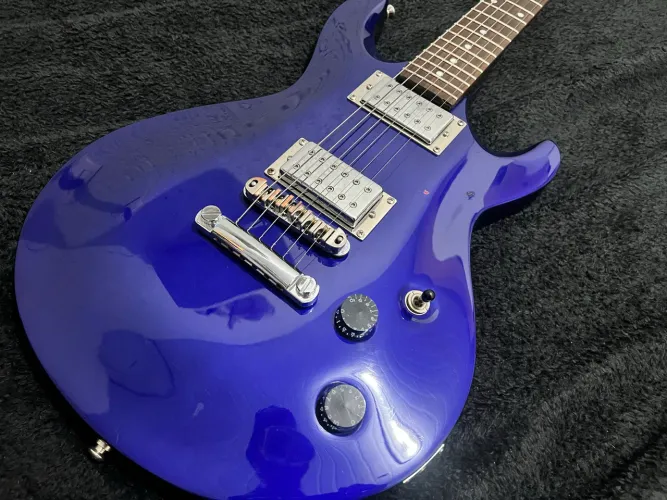 Guitarra cort M200