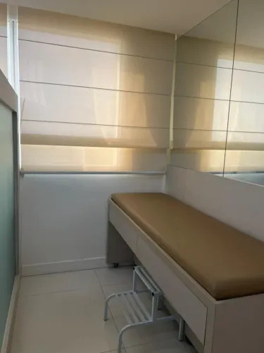 Alugo Sala Comercial Mobiliada para Clínica Shopping da Ilha