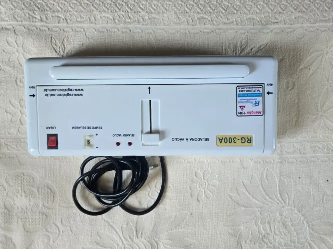 Seladora Á Vácuo Portátil Rg-300a -Maquina A Vácuo