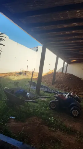 Preciso de um ajudante