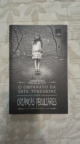 O Orfanato da Srta. Peregrine para Crianças Peculiares (livro)