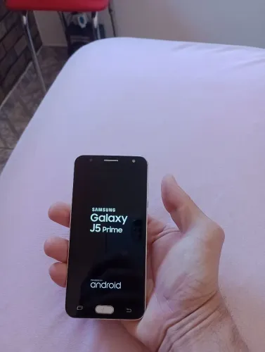 Vendo Celular Galaxy J5 prime em perfeito estado pelo valor de r$ 200,00