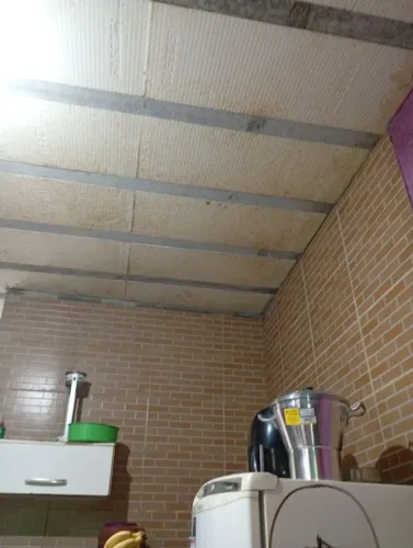 Vende se cuscuzeira.