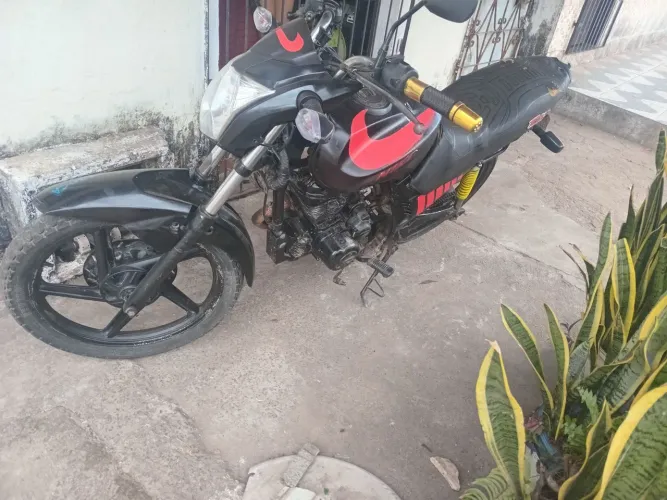 Vendo minha dafra speed 150 2010