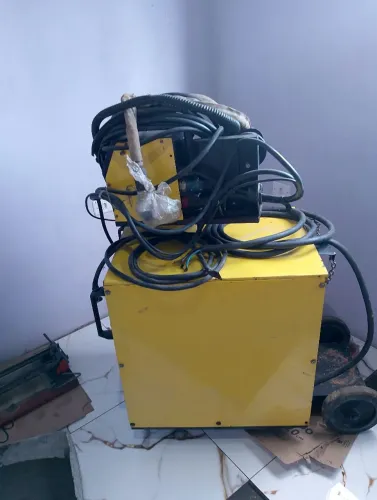 Máquina de solda mig