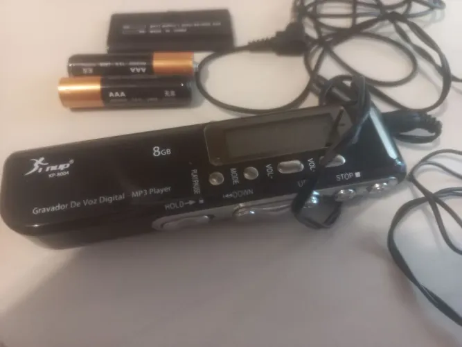 GRAVADOR DE VOZ DIGITAL 8 GB