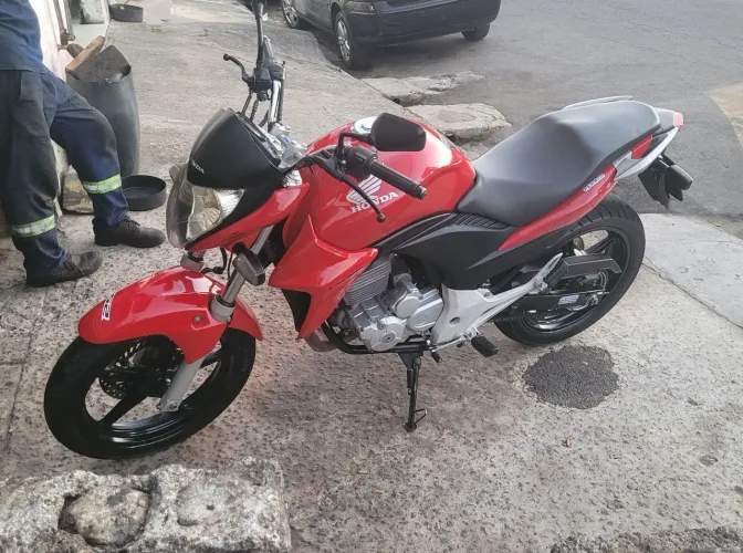 Cb300