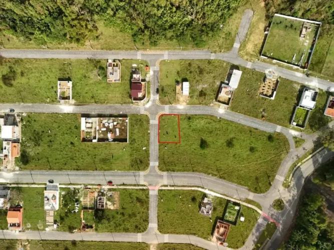 Terreno de esquina 250m² no bairro Vila Palmital