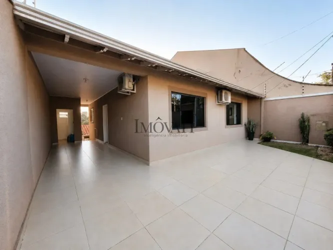 Casa Assobradada | Jardim Califórnia - Londrina/PR | Região Leste | 140 m²