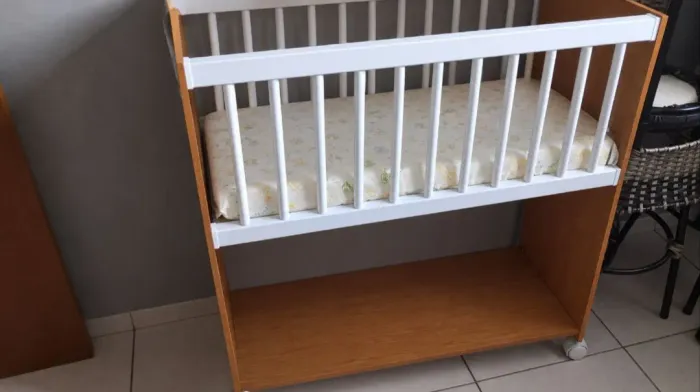 Mini berço com colchão