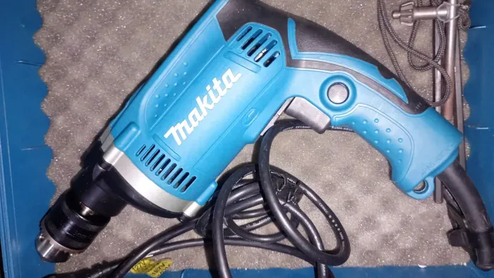 Furadeira Hammer drill