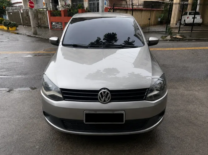 Volkswagen Fox 1.6 MI Total Flex 8V 5P 2011