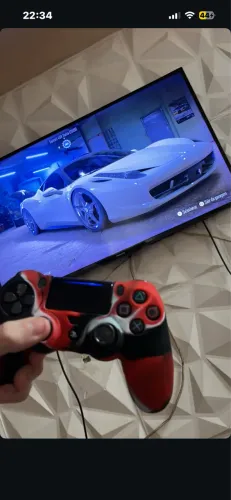 Ps4 slim 500gb com 210 jogos comprado