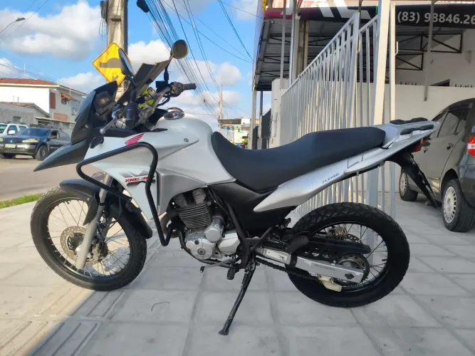MOTO XRE 300 (AGUARDANDO VOCÊ)