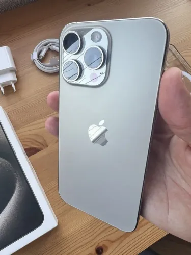 iPhone 15 pro Max 256gb Zerado! 