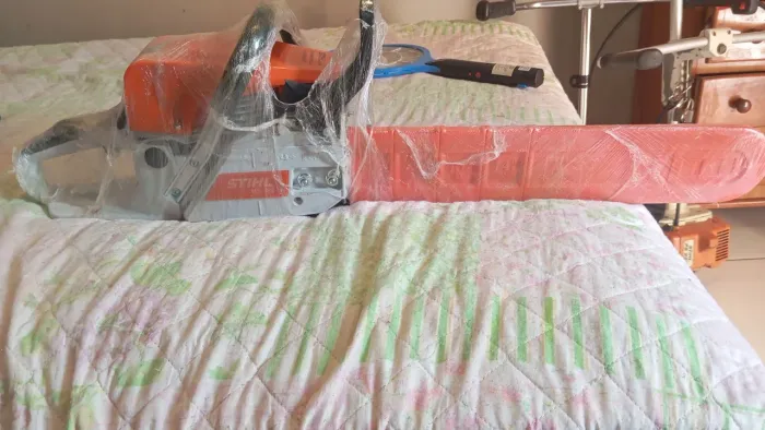 Vende-se essa motoserra estihl zerada