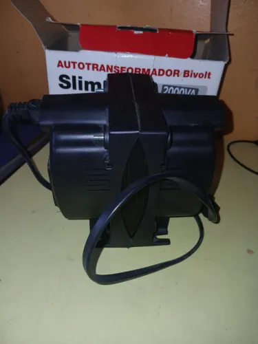 TRANSFORMADOR BIVOLT SEMI NOVO