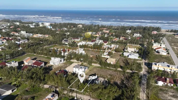 Terreno para Venda em Balneário Gaivota, Balneário das Furnas