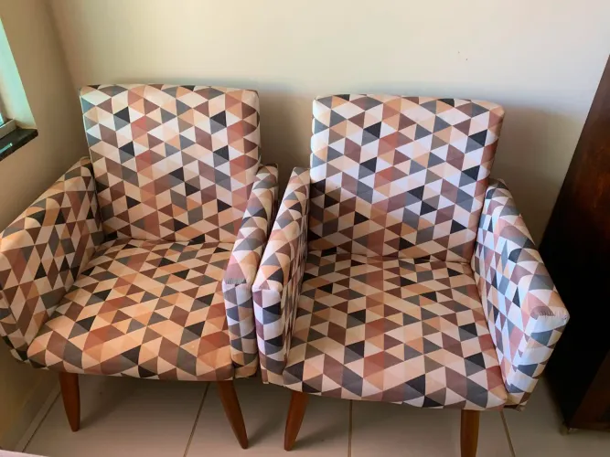 2 poltronas