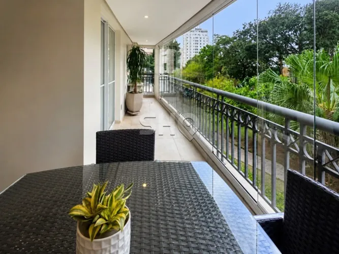 Apartamento seminovo, amplo living para 3 ambientes, terraço gourmet, lavabo, 3 suítes, co